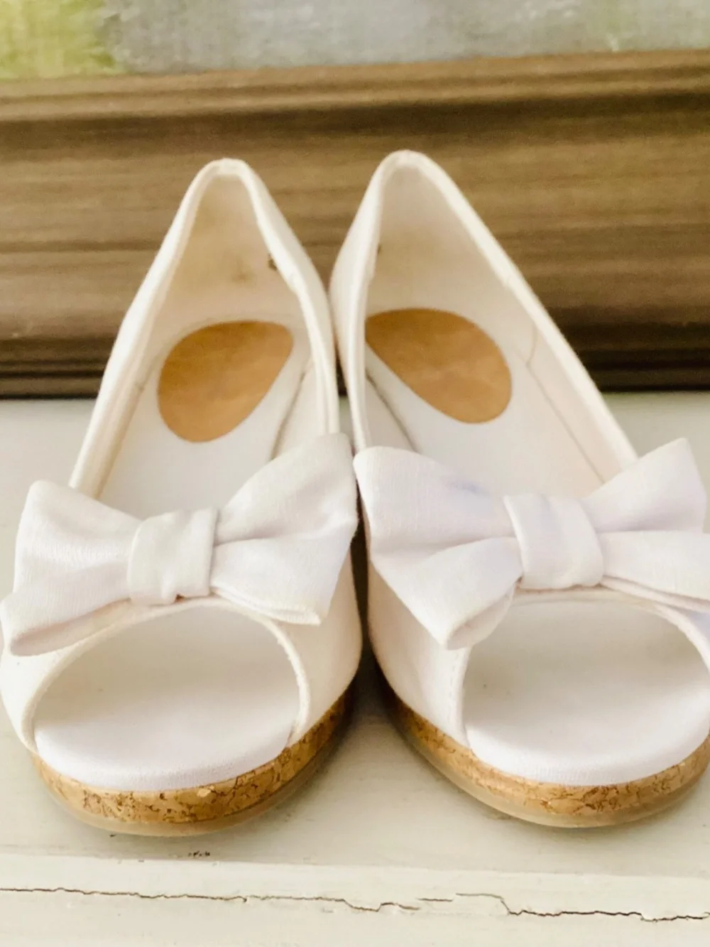 American Eagle Fabric Wedge Size Girls Youth 3 Pumps White Bow Peep Toe Cork